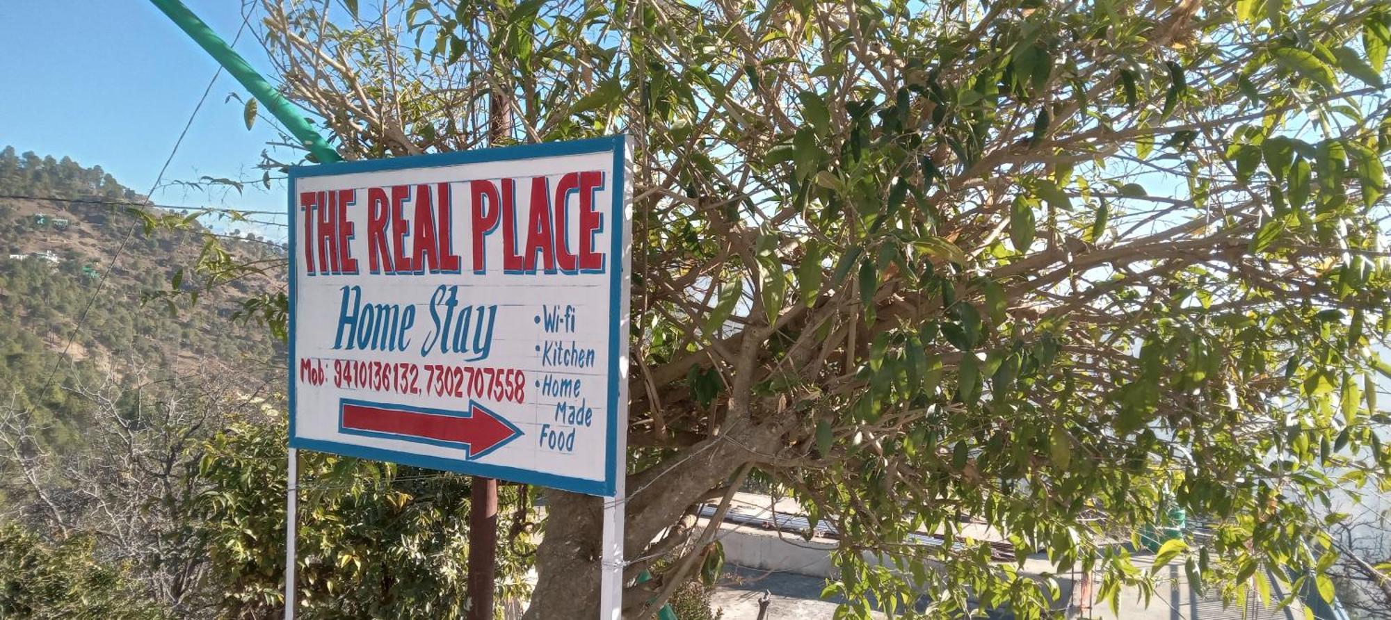 The Real Place Almora Zimmer foto